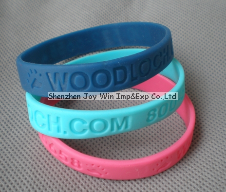 Debossed Silicone Bracelet for Gift